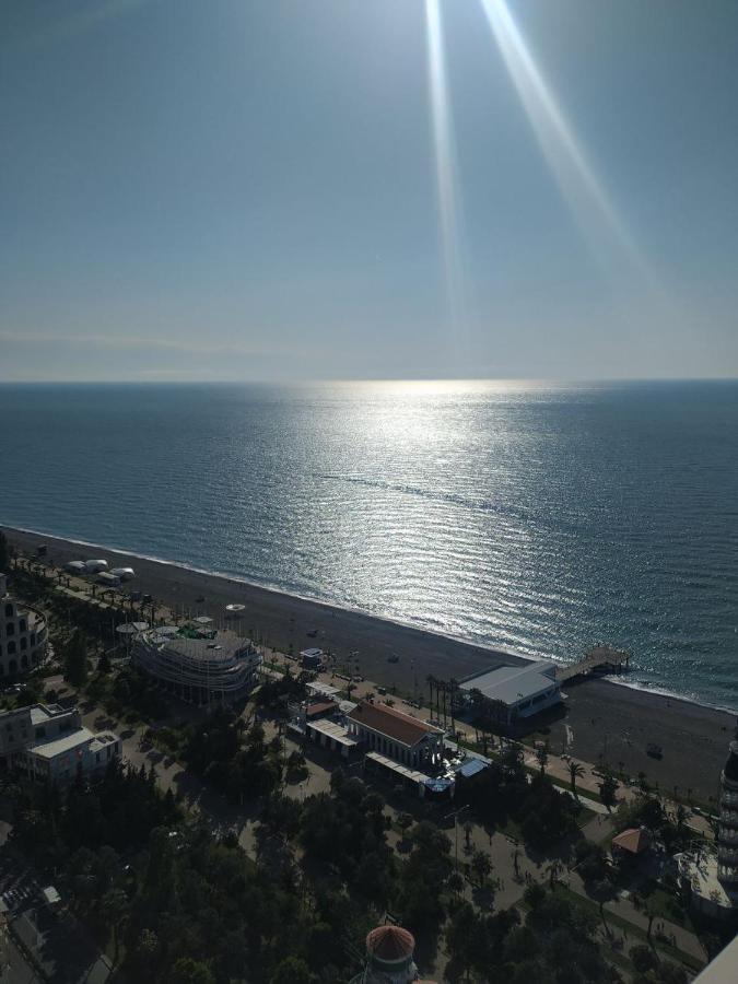 Black Sea Batumi Hotel Orbi City Luaran gambar