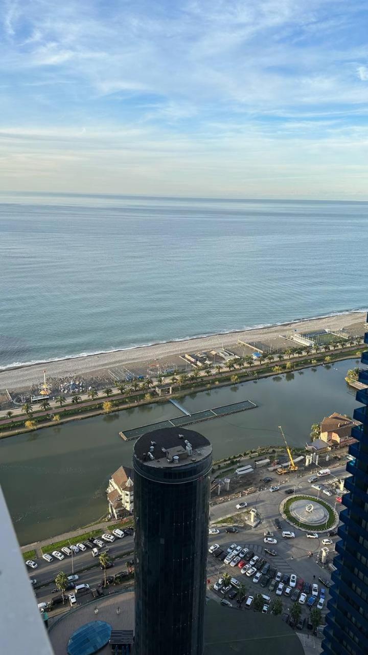 Black Sea Batumi Hotel Orbi City Luaran gambar