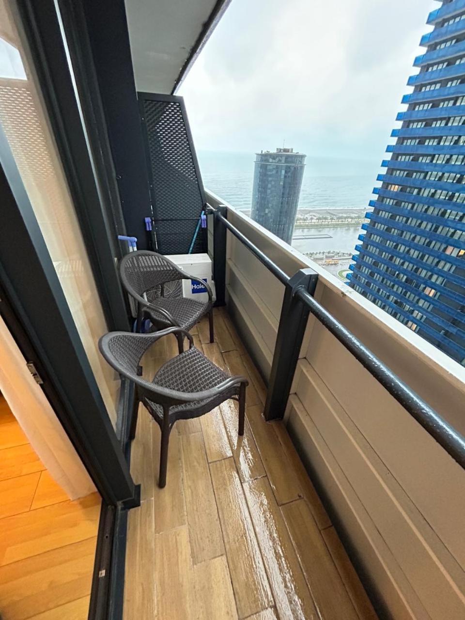 Black Sea Batumi Hotel Orbi City Luaran gambar