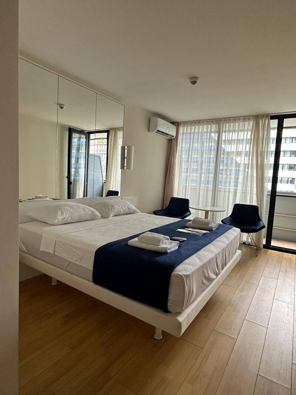 Black Sea Batumi Hotel Orbi City Luaran gambar