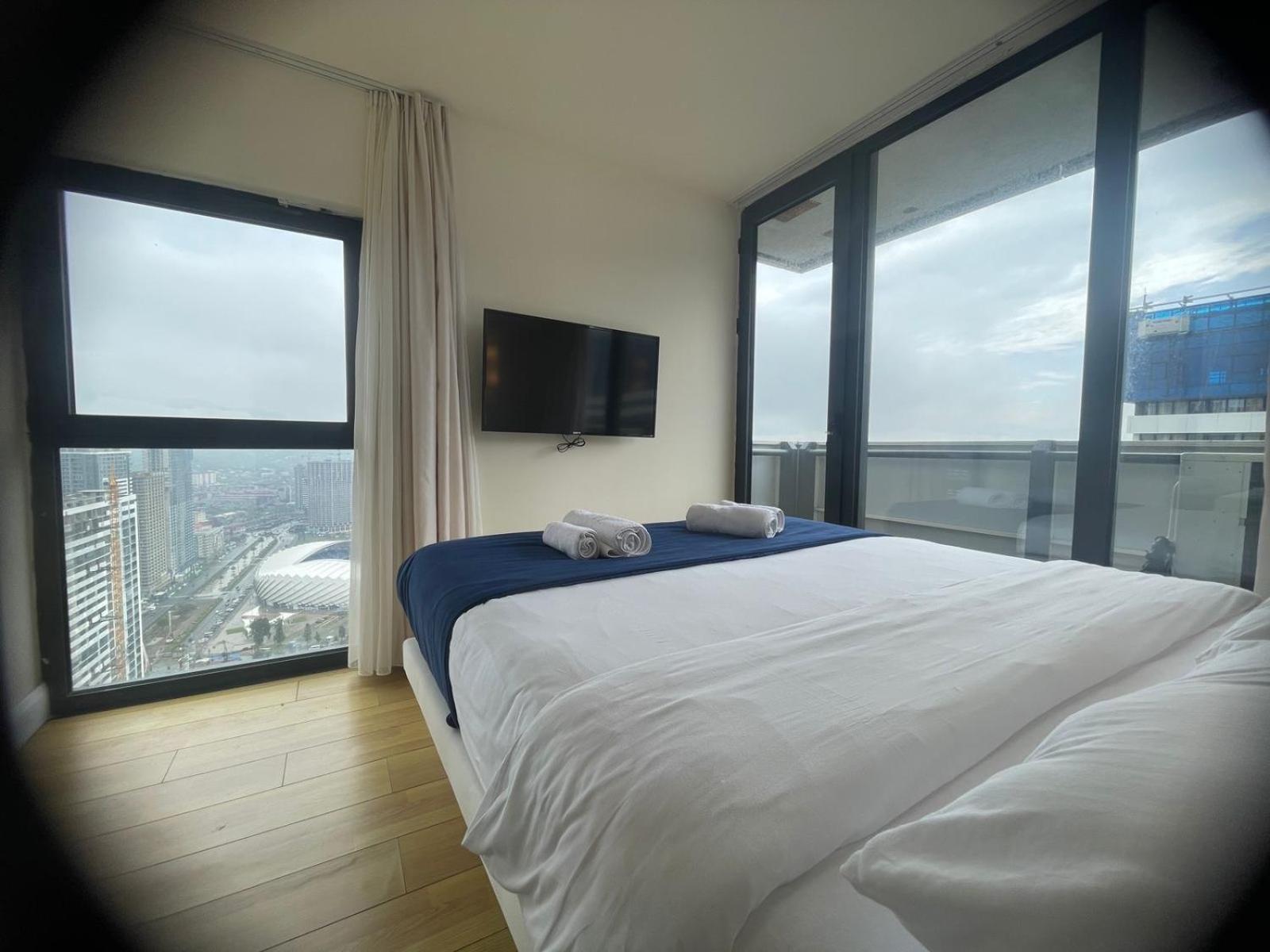 Black Sea Batumi Hotel Orbi City Luaran gambar