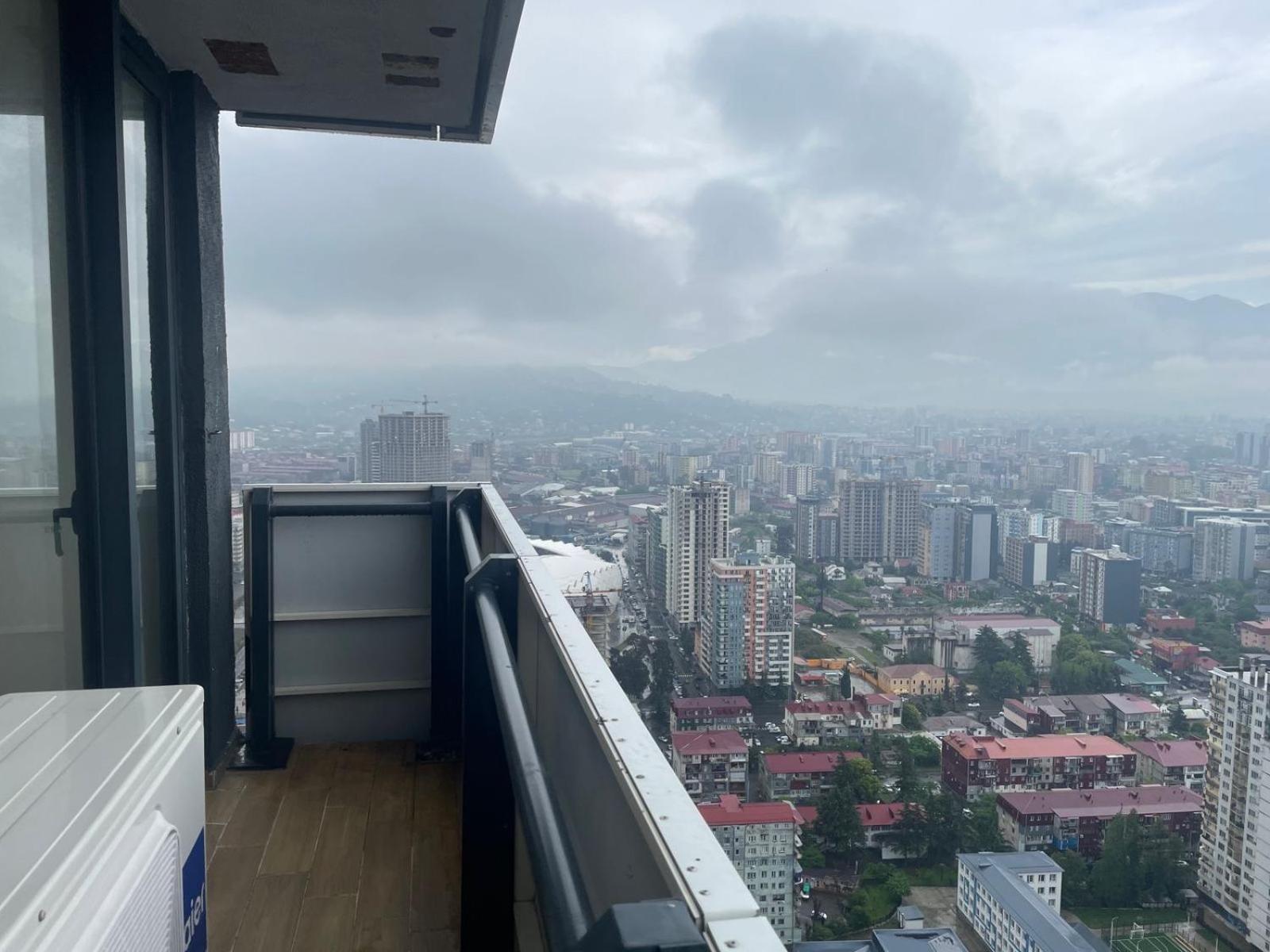 Black Sea Batumi Hotel Orbi City Luaran gambar